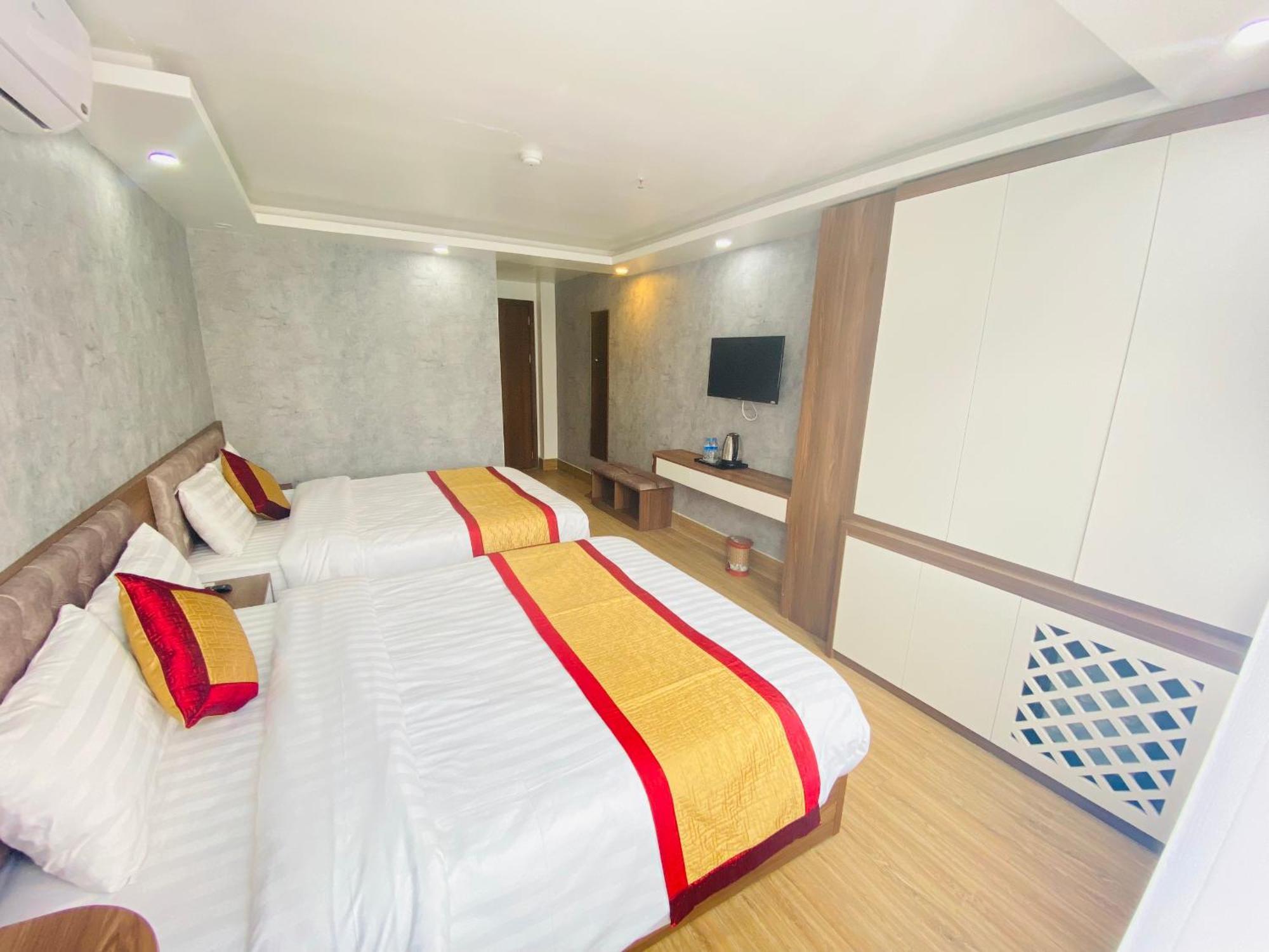 Khach San Kien Ngoc Hotell Dong Khe Sau Exteriör bild