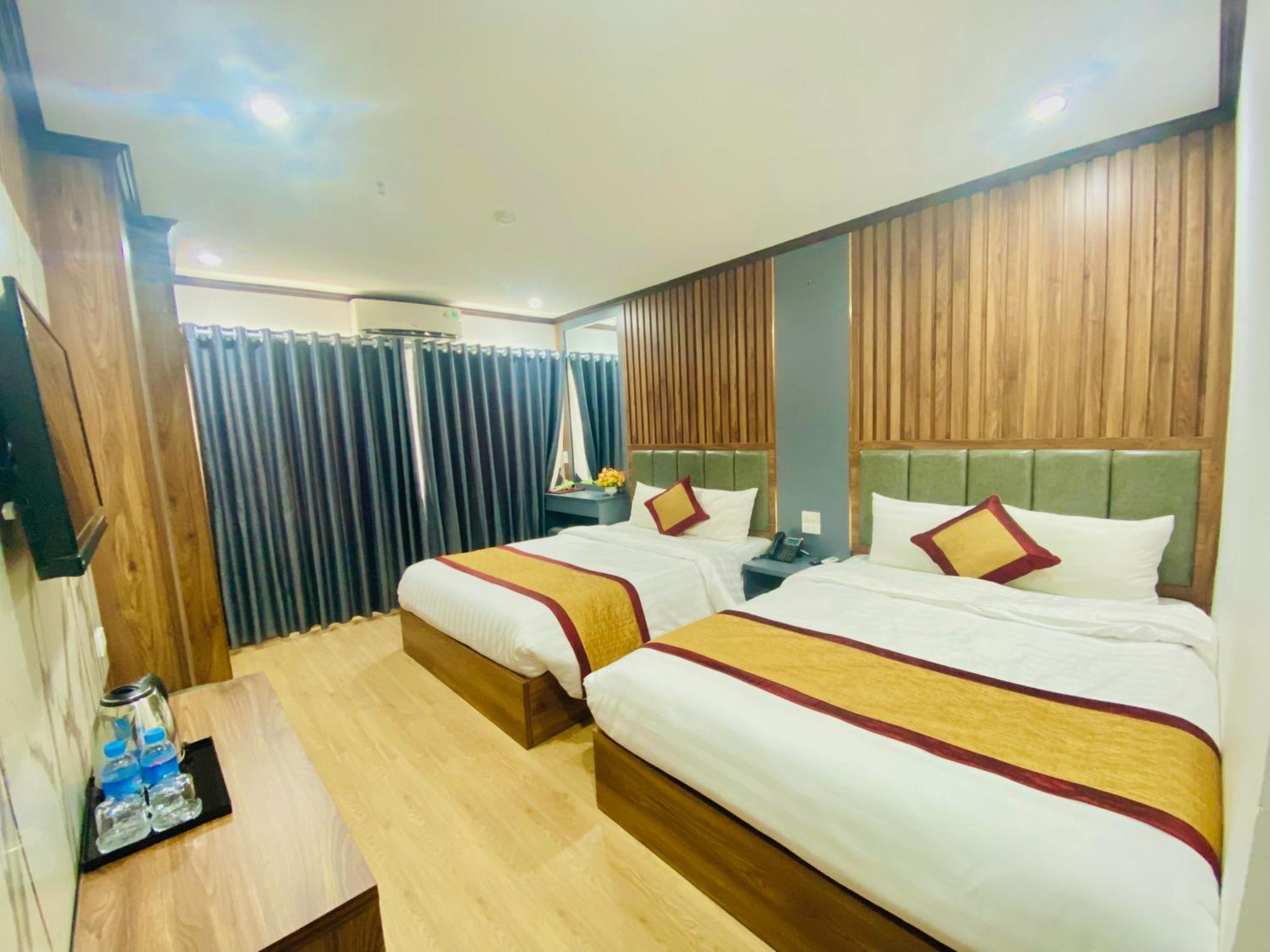 Khach San Kien Ngoc Hotell Dong Khe Sau Exteriör bild