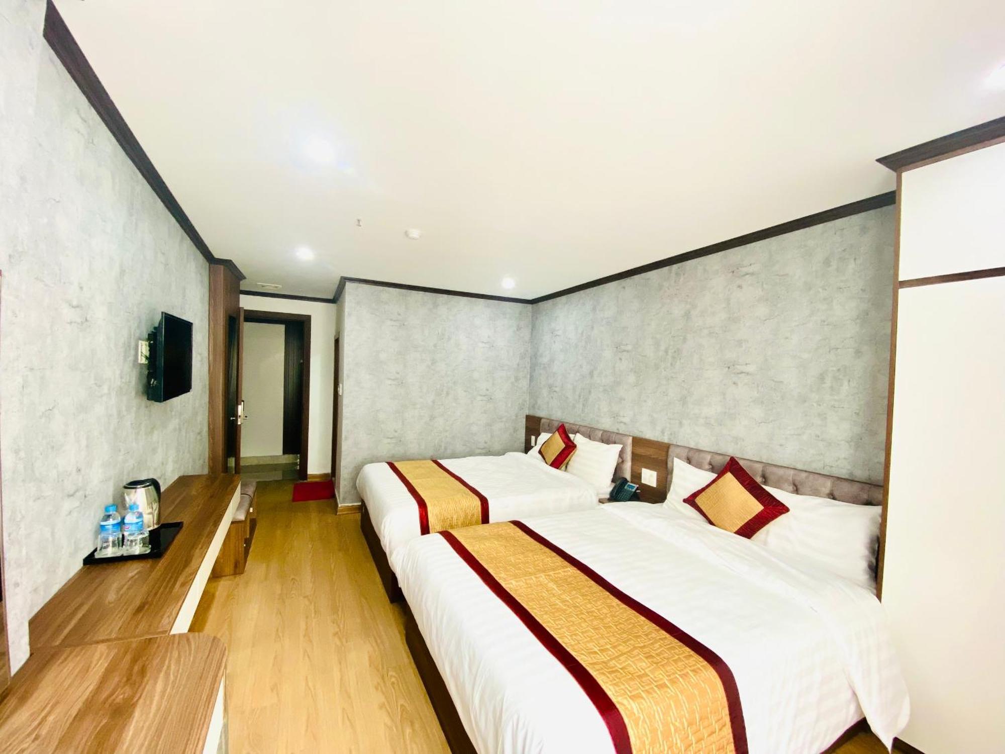 Khach San Kien Ngoc Hotell Dong Khe Sau Exteriör bild