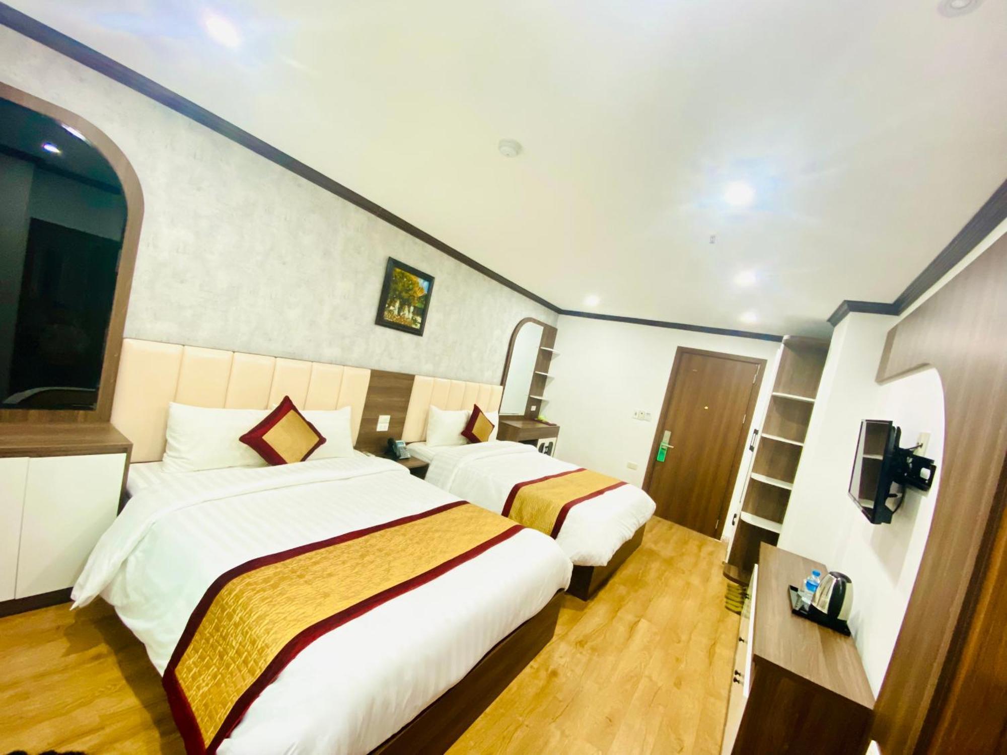 Khach San Kien Ngoc Hotell Dong Khe Sau Exteriör bild