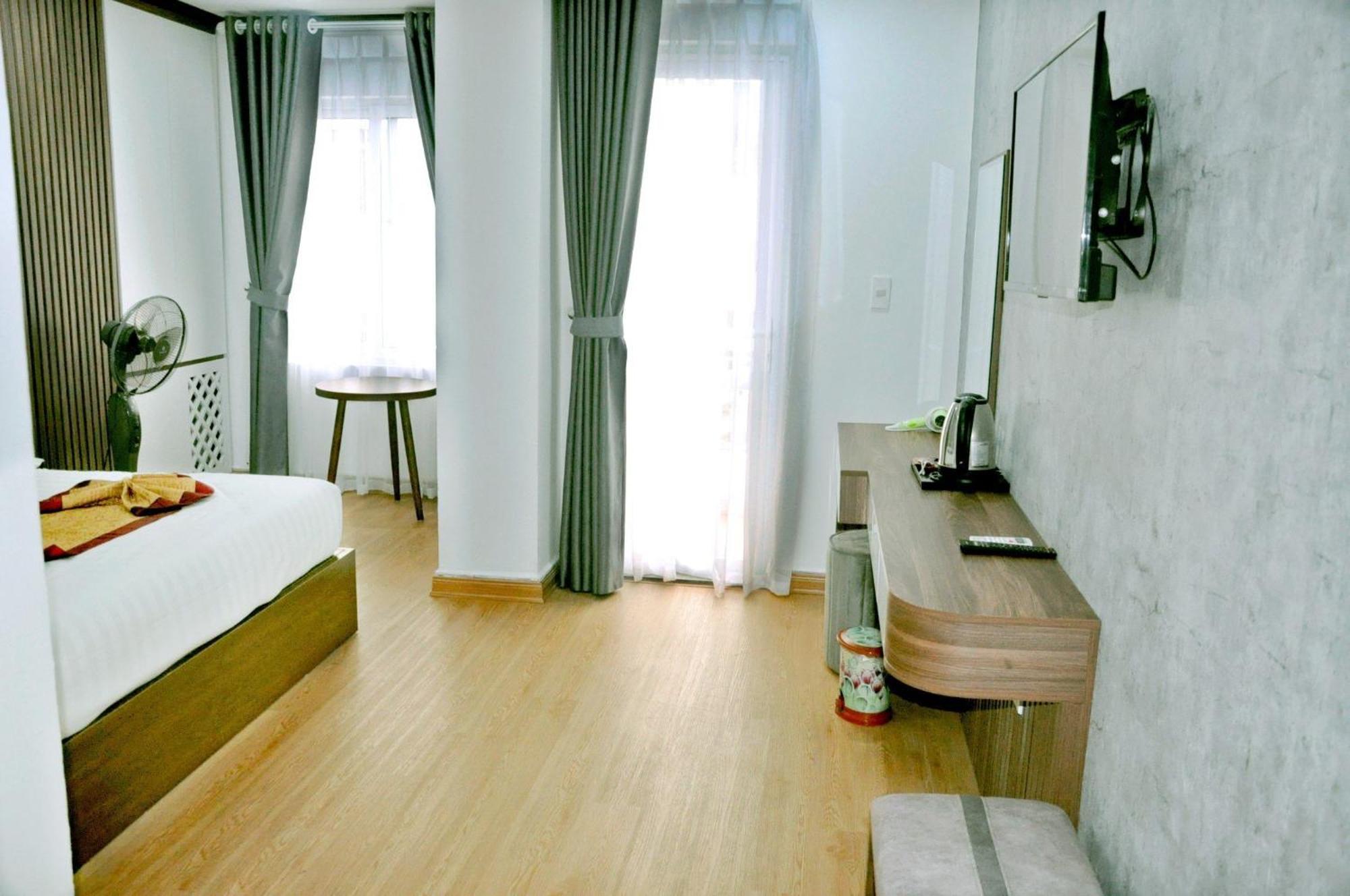 Khach San Kien Ngoc Hotell Dong Khe Sau Exteriör bild